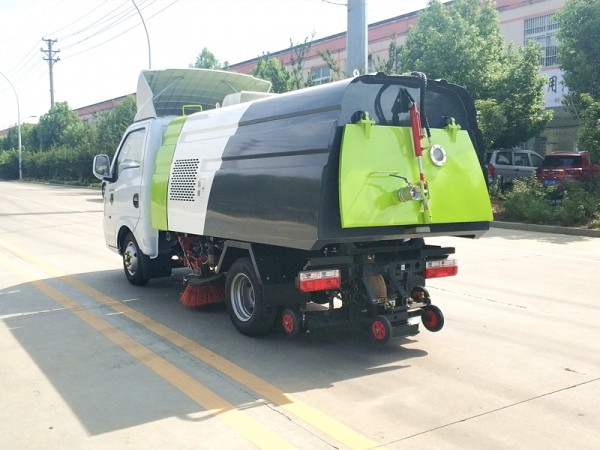 東風(fēng)途逸掃路車國VI藍(lán)牌汽油機